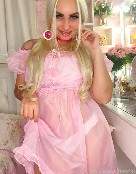 francyfree model nude galleries