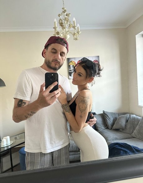 That Couple hot pornstar pictures