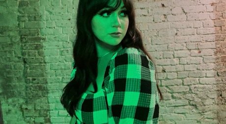 LuLa Robs hot model pic