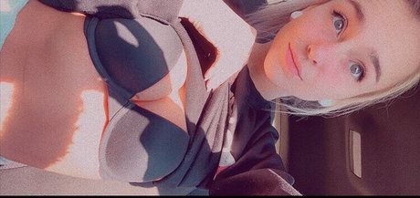 notjamesbond006 naked actress img