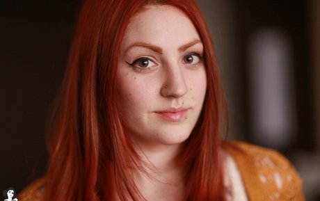 Adona_ pornstar erotic image