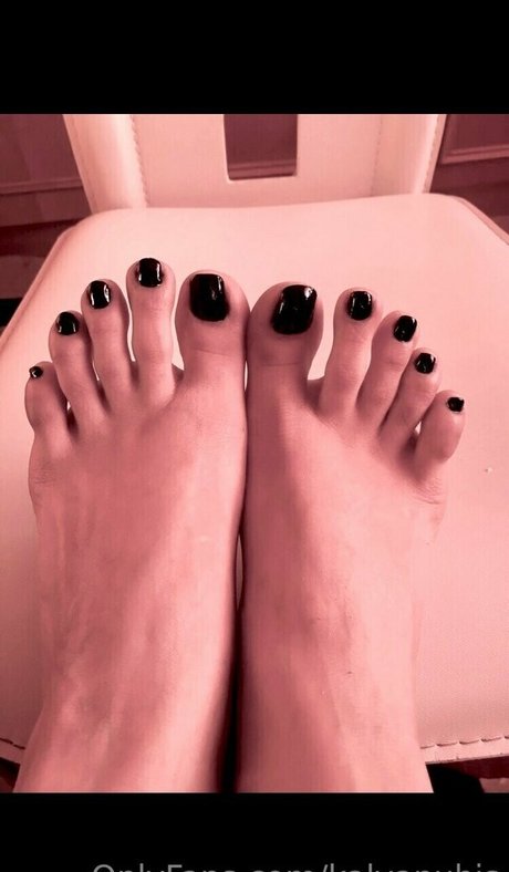 caly4u pornstar naked images