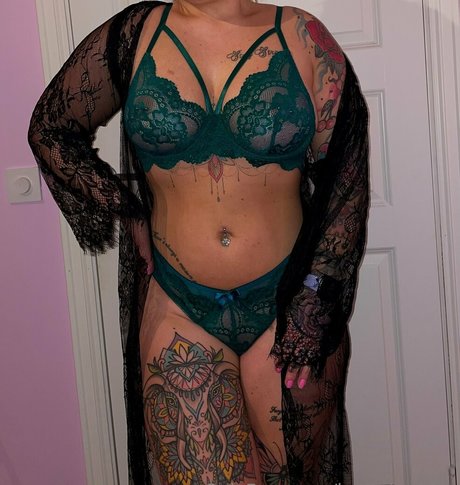 bootybarbiee Profile pic