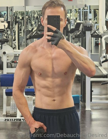 debaucherydesired star hot pictures