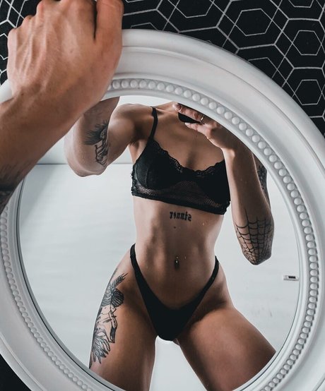 withered rose star nude img