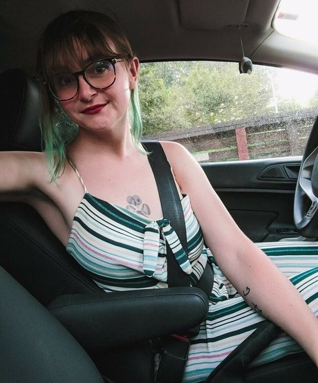 NatashaCameron top star pictures