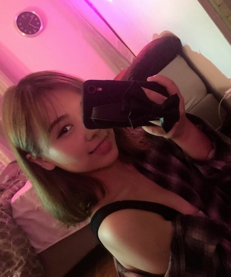 sadparu porn model archive