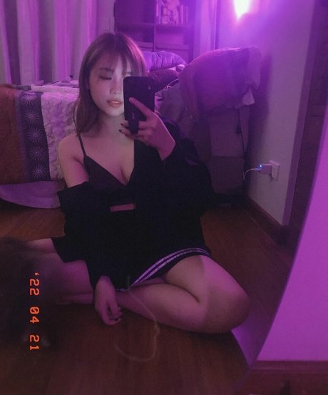 sadparu model porn picture