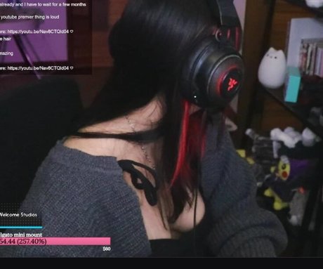 sadparu model erotic images