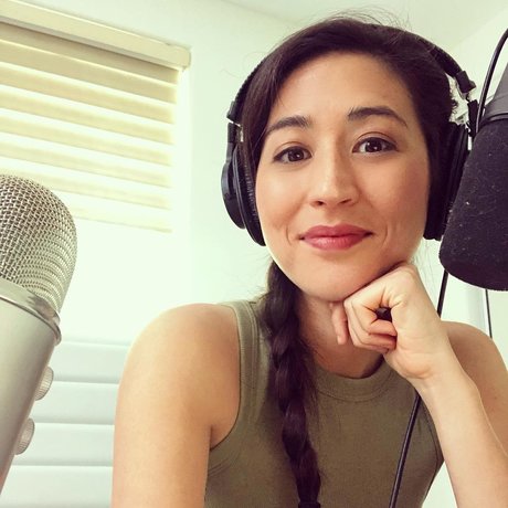 Mina Kimes model image