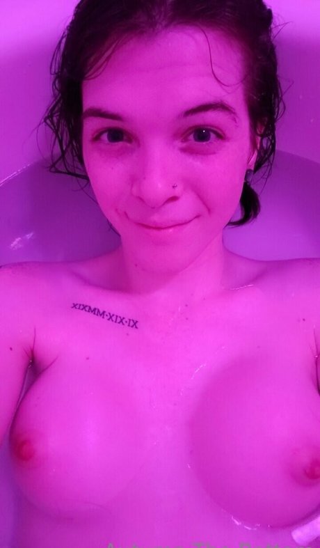 awwtumdabottom star perfect pic