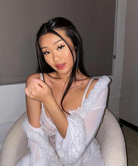 babeychar pretty actress pictures