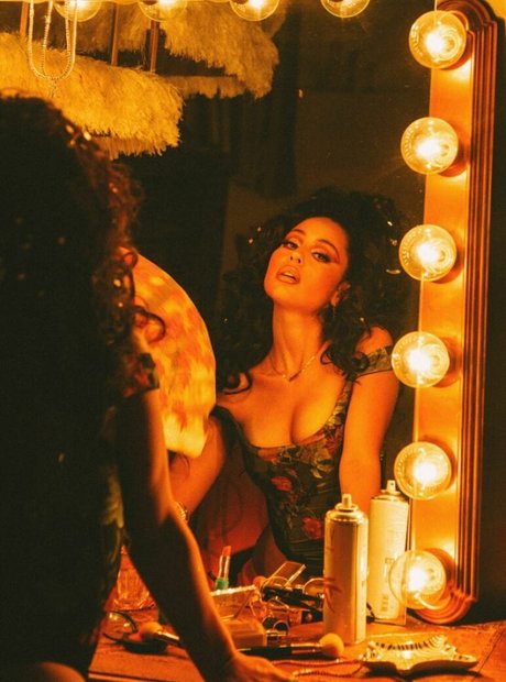 Alexa Demie pornstar hot archive