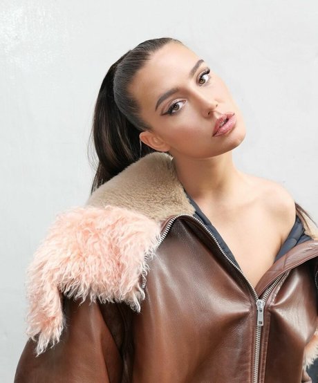 Adele Exarchopoulos model pornographic image