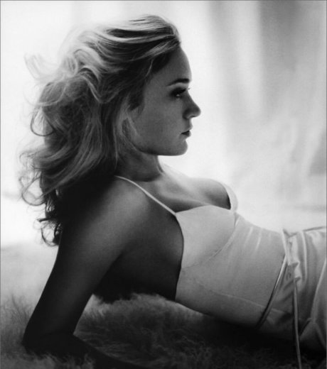 Chloe Sevigny Profile pic