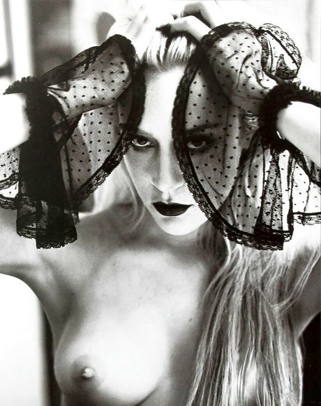 Chloe Sevigny pornstar free archive