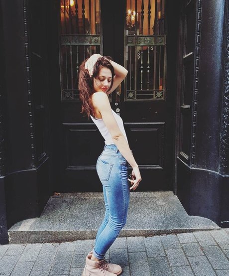 MissAlice 94 top star pics