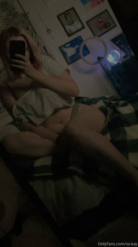 xx kay naked model pictures