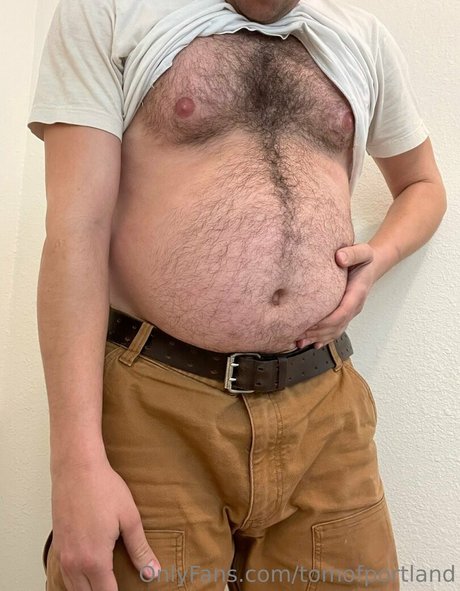 tomofportland model exclusive picture