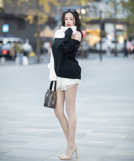 Echo Yue perfect pornstar galleries