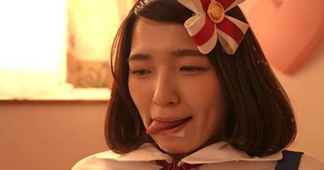 Kuramoto Sumire nude actress pic