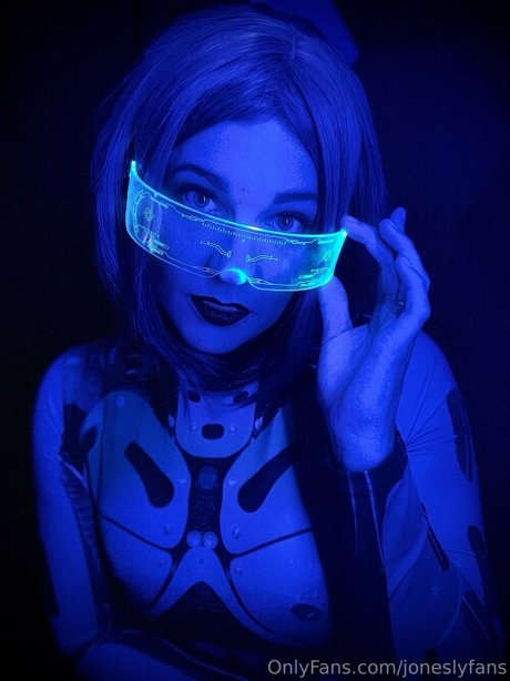 joneslyfans model art galleries