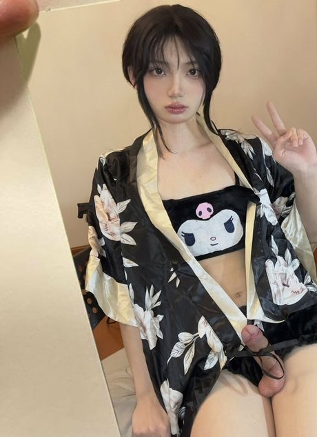 huangss001 pornstar high quality pictures