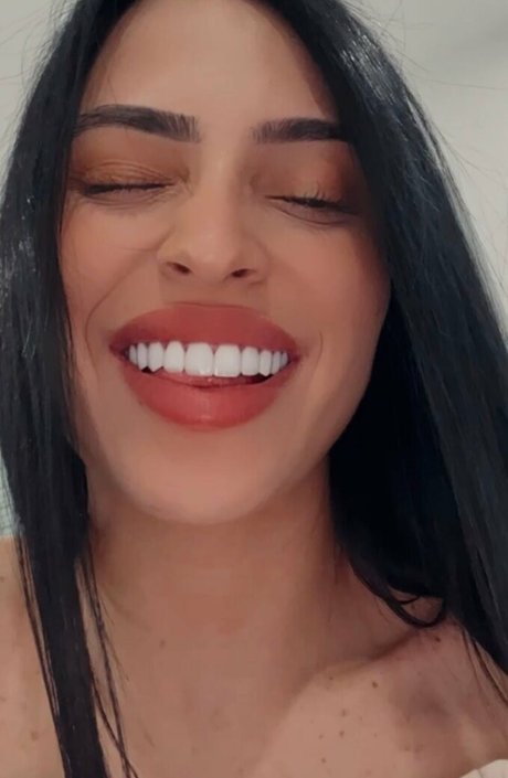 roselinllanes hd pornstar photo