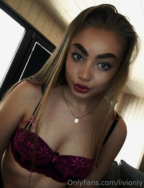 livionly pretty star pics