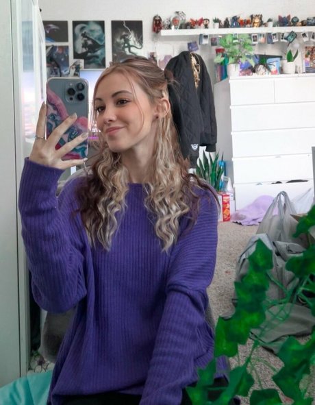 Echochlo star top gallery