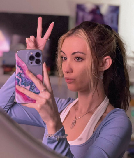 Echochlo star high quality images