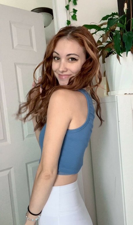 Echochlo pornographic star photos