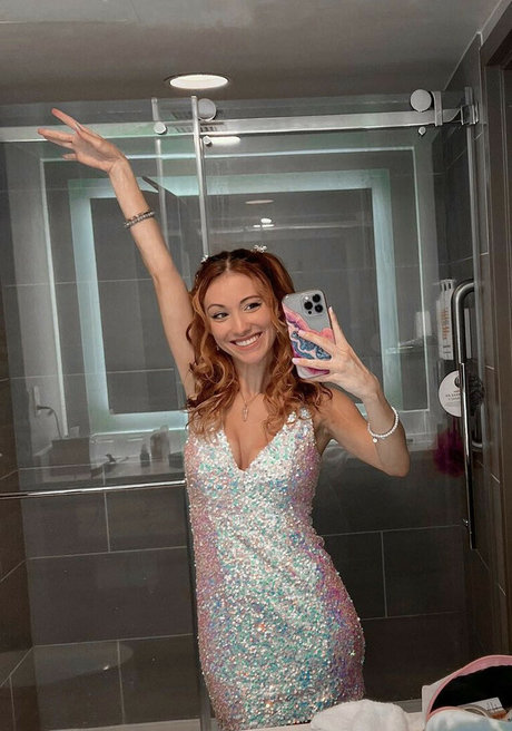 Echochlo nudes star pictures