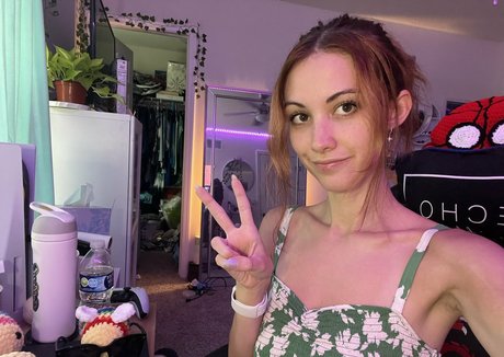 Echochlo pornstar nice images