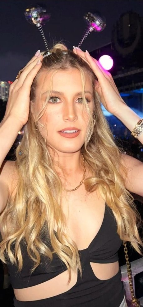 milf amateur onlyfans sex pictures