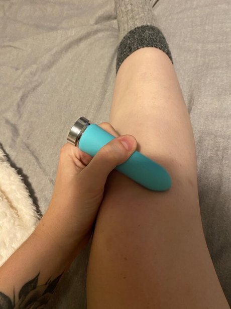 Cera Gibson model nude archive