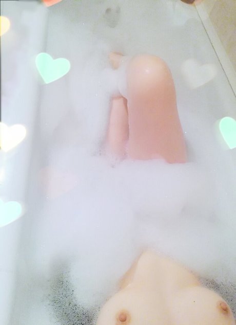 Olya Holmes free pornstar galleries