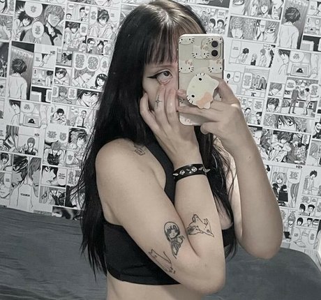 scaringthehoez star free pics