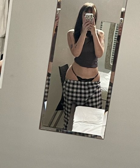 scaringthehoez beautiful pornstar img