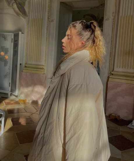 Ela Be eri hd actress image