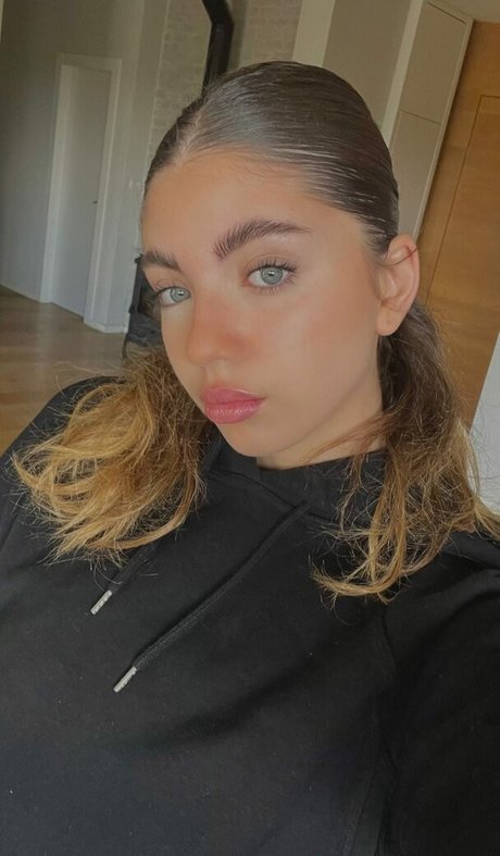 Ela Be eri free actress pic