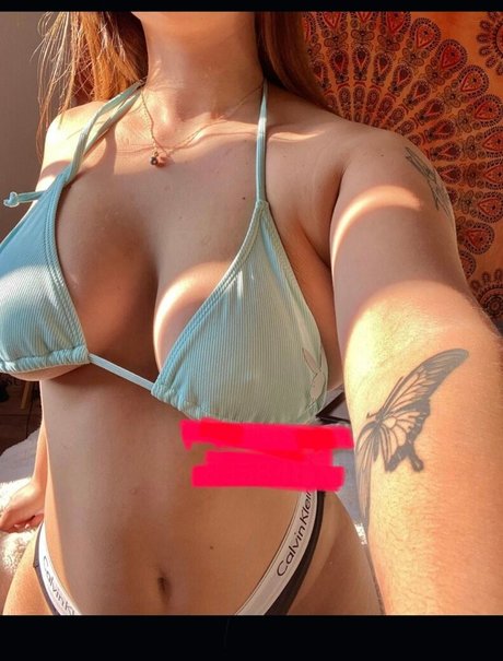 alissaplzzz nude pornstar pic