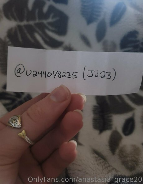 anastasia grace20 model hd pics