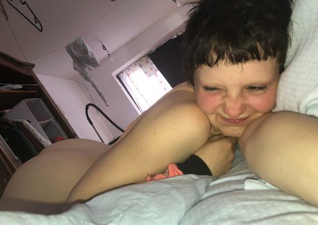 cutepirate pornographic model photos