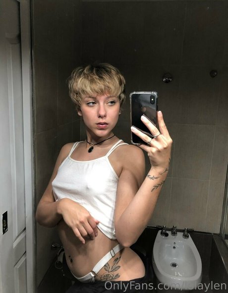 lolaylen model pretty pics