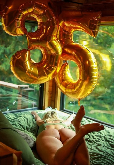 Sweetmargs pornographic star pictures