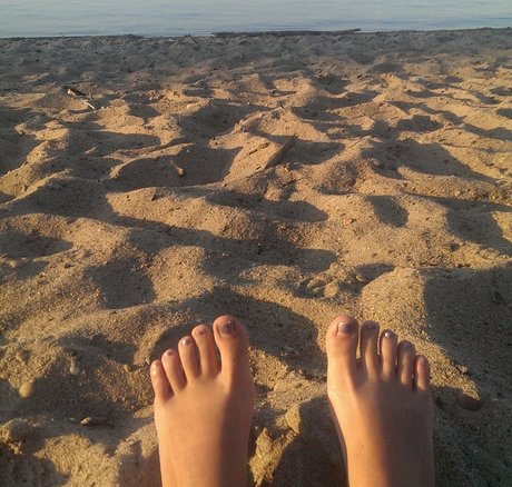 Mistle toe naked pornstar pics