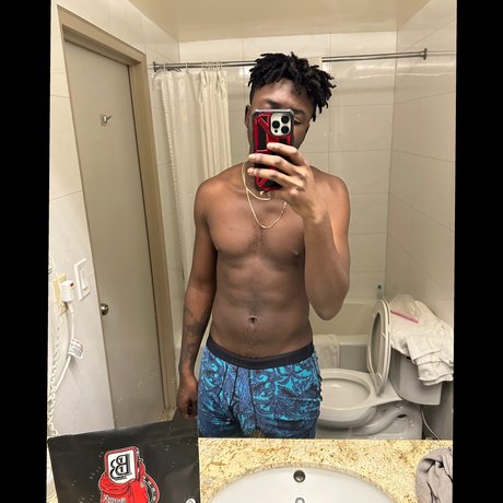 Top Shelf Freak_ pornstar naked pics