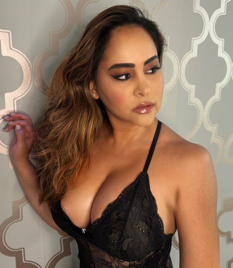 Jazzy Girl pornstar sexy images