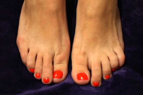 Ladygodivafeet200 sexy star images